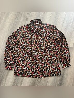Laura Mae Vintage Bow Tie Neck Medallion Print Blouse Black Long Sleeve